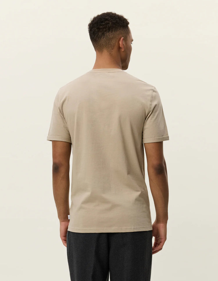 Les deux norregaard contrast t-shirt dark sand