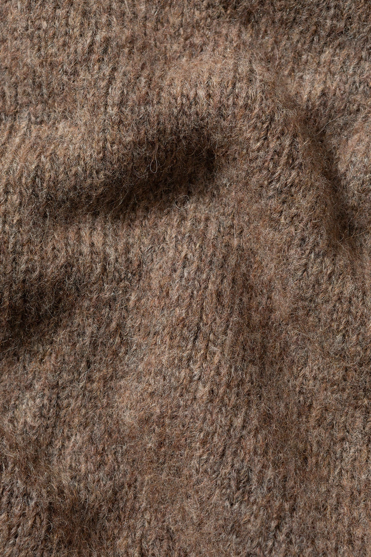 Edmmond glasgow sweater plain chocolate