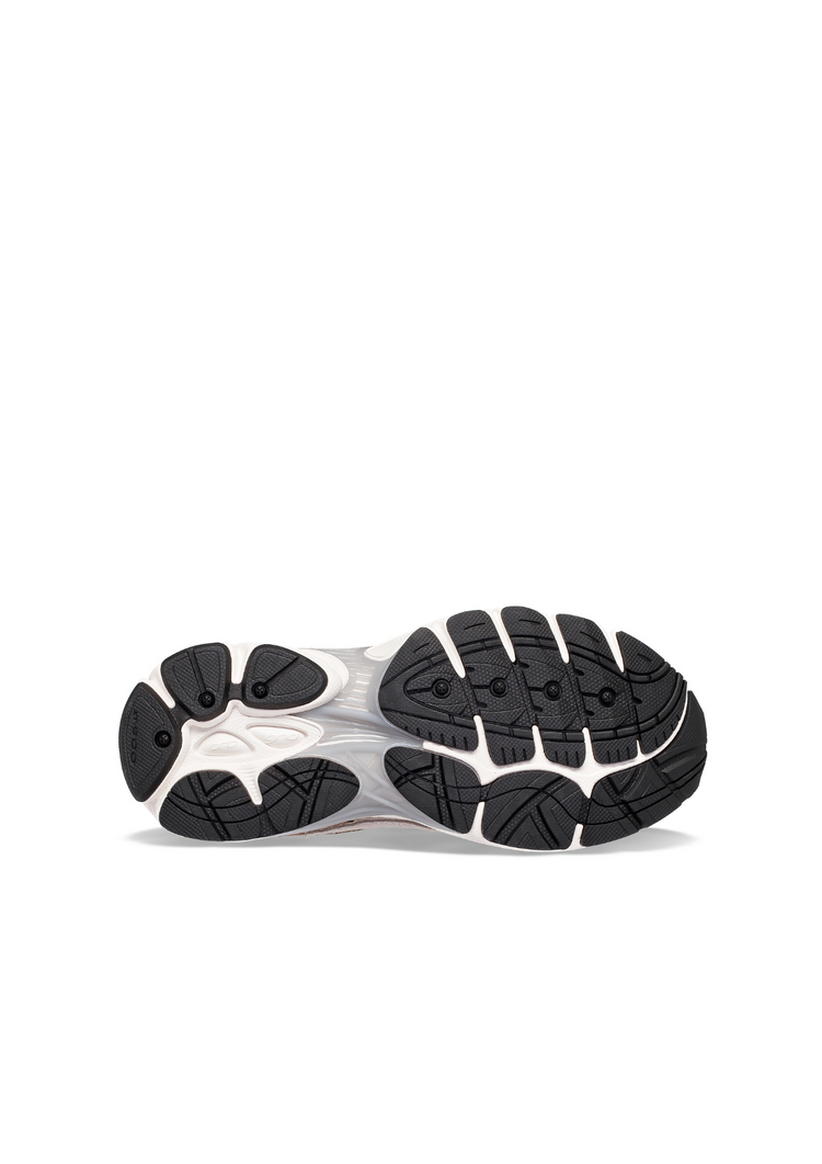 Saucony progrid omni 9 greige (web only)