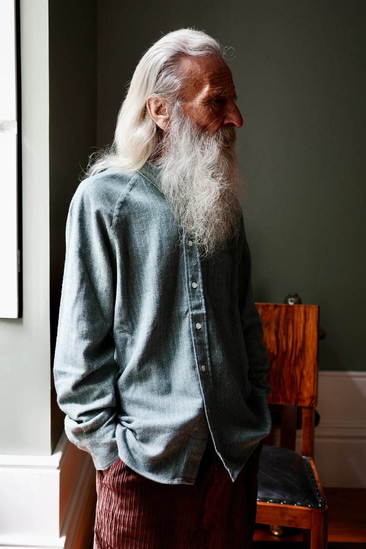 La paz teles embroidered logo shirt green herringbone