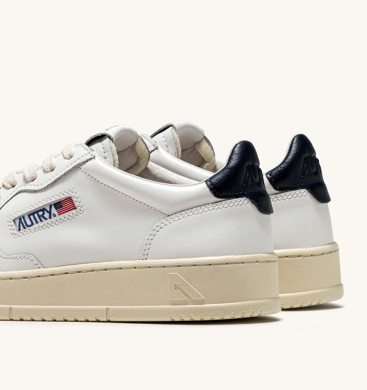 Autry ll12 leather leather white space