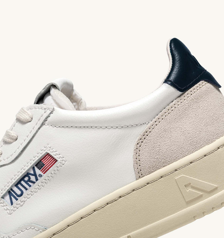 Autry ls28 leather suede white blue