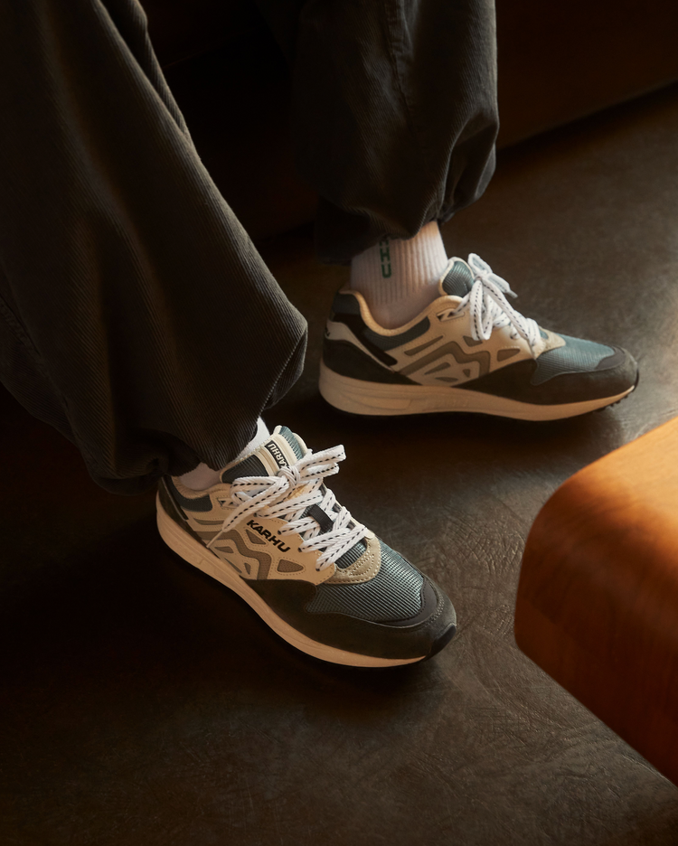 Karhu legacy 96 gunmetal abbey stone (web only)