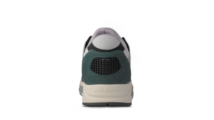 Karhu aria 95 trooper white (web only)