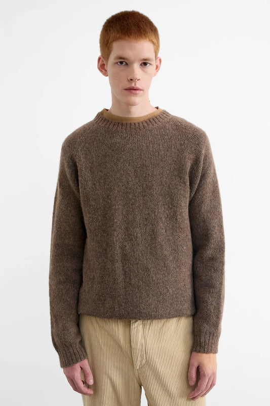 Edmmond glasgow sweater plain chocolate
