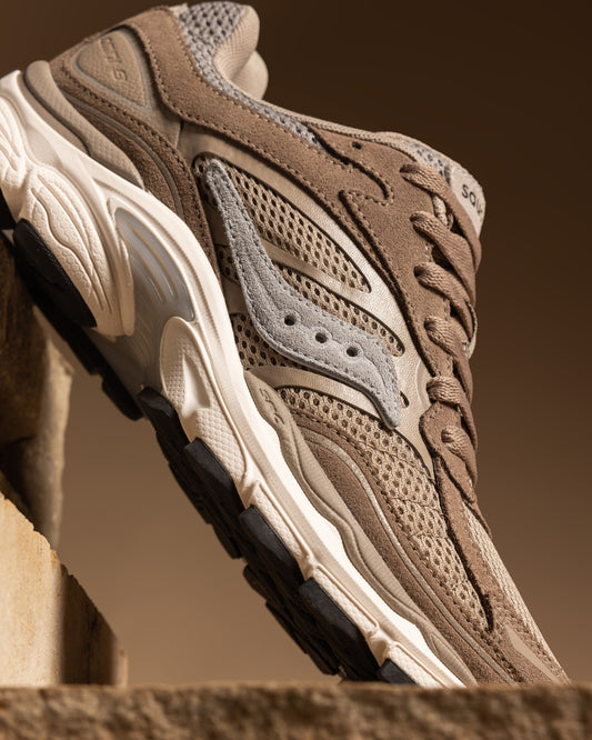 Saucony progrid omni 9 greige (web only)