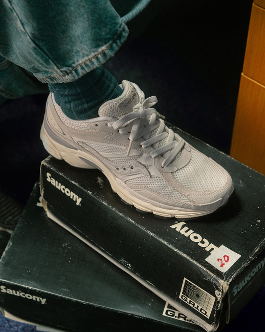 Saucony progrid omni 9 white blanc