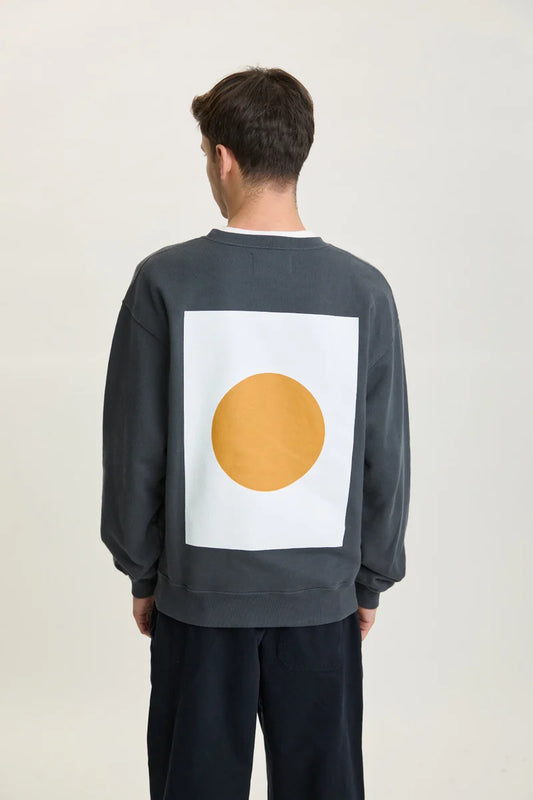 La paz xavier print sweatshirt black sand circle