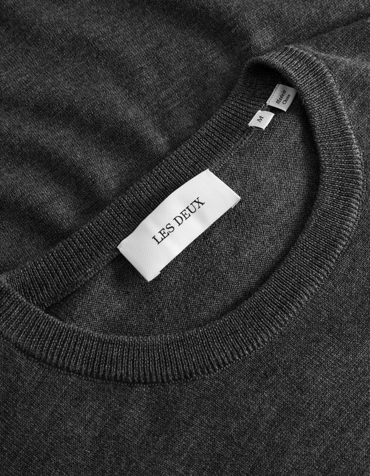 Les deux greyson merino knit dark grey melange