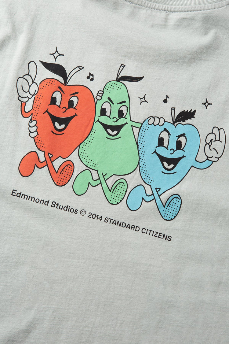 Edmmond fruits t-shirt plain sage green